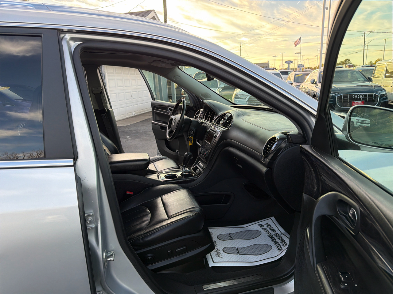Buick Enclave AWD 4dr Leather 2015 Buick Enclave AWD 4dr Leather 2015