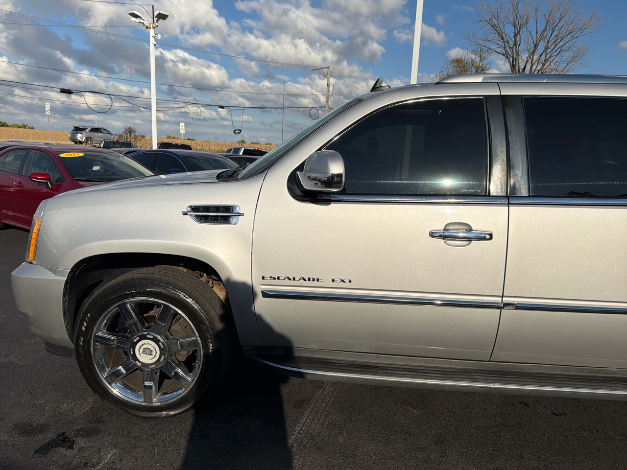 Cadillac Escalade EXT AWD 4dr Luxury 2010 Cadillac Escalade EXT AWD 4dr Luxury 2010