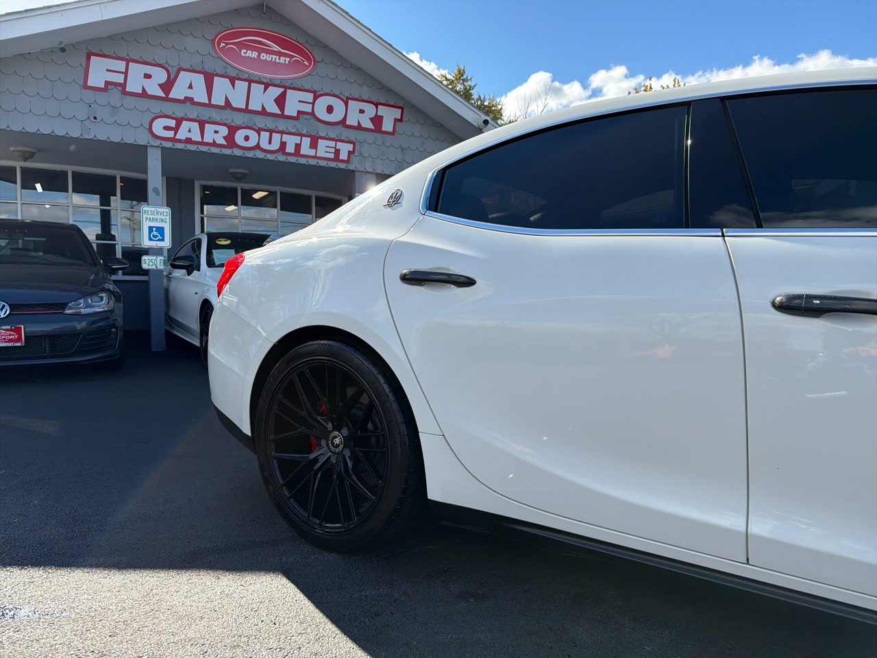 Maserati Ghibli 4dr Sdn S Q4 2015 Maserati Ghibli 4dr Sdn S Q4 2015