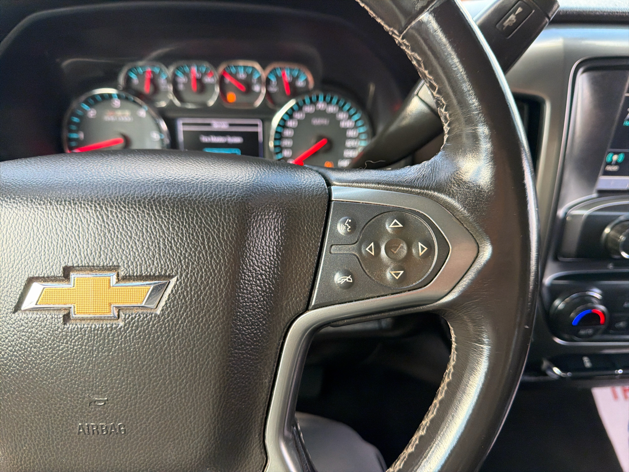 Chevrolet Silverado 1500 4WD Double Cab 143.5" LT w/2LT 2018 Chevrolet Silverado 1500 4WD Double Cab 143.5" LT w/2LT 2018