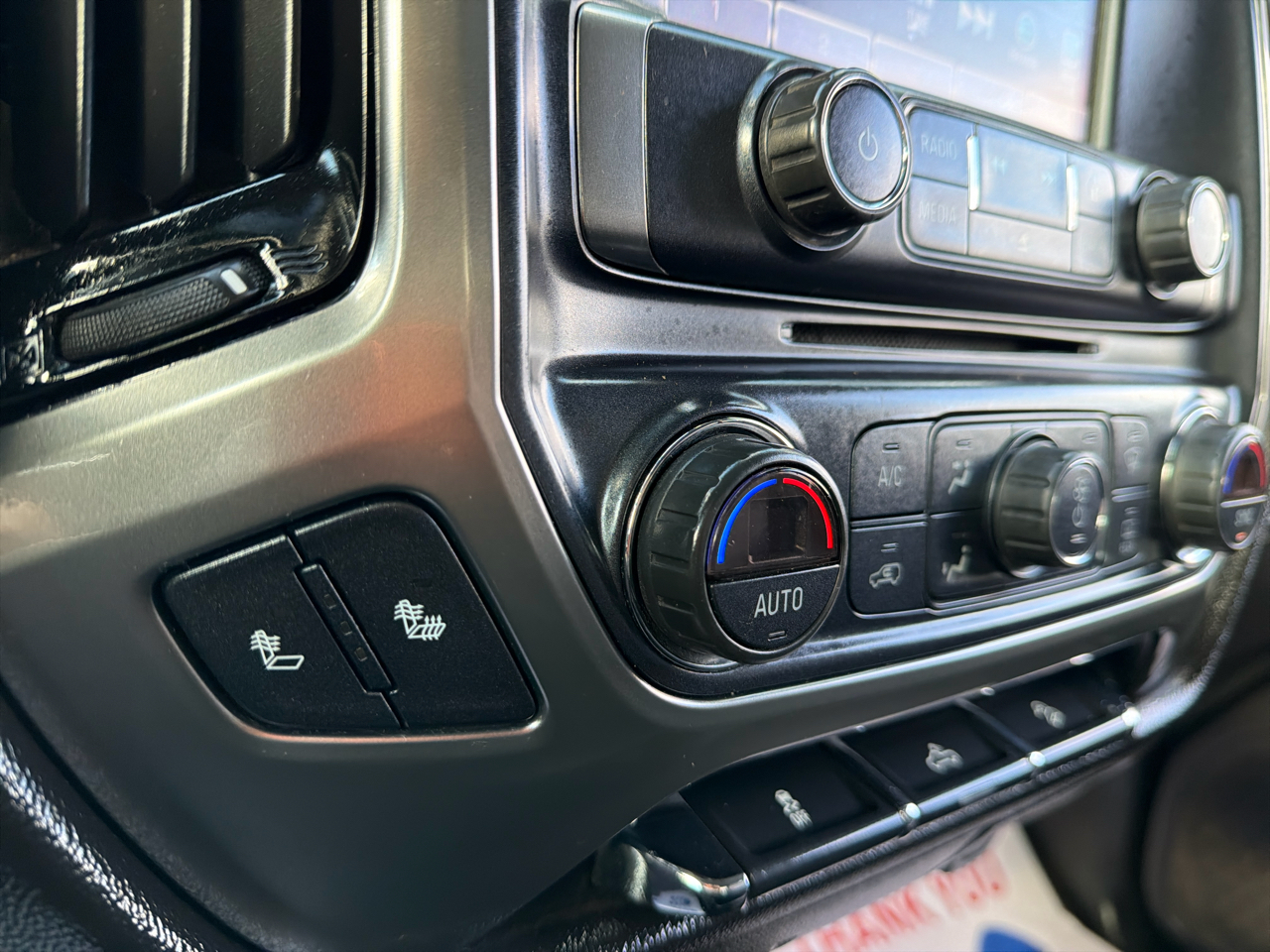 Chevrolet Silverado 1500 4WD Double Cab 143.5" LT w/2LT 2018 Chevrolet Silverado 1500 4WD Double Cab 143.5" LT w/2LT 2018