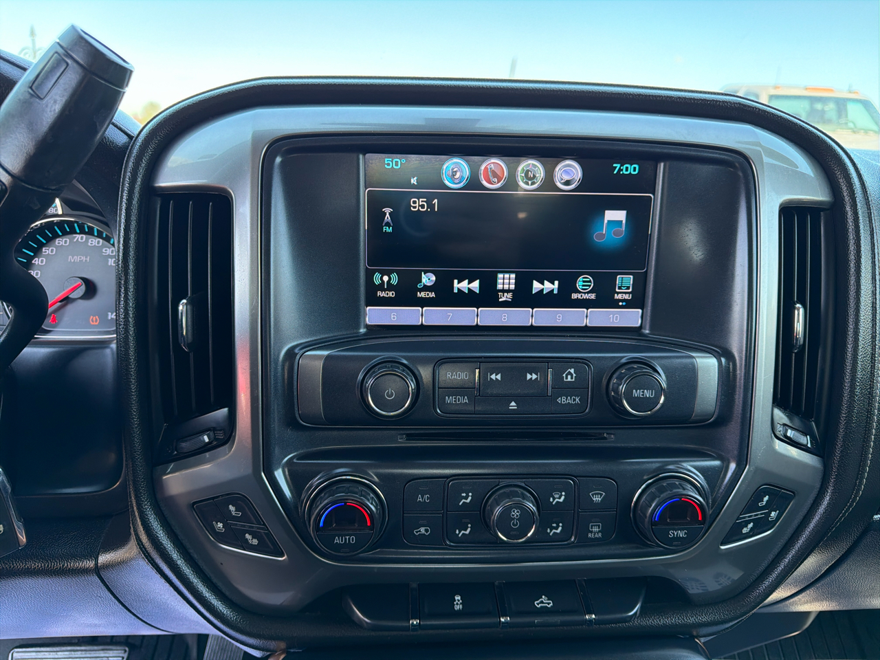 Chevrolet Silverado 1500 4WD Crew Cab 143.5" LTZ w/1LZ 2018 Chevrolet Silverado 1500 4WD Crew Cab 143.5" LTZ w/1LZ 2018