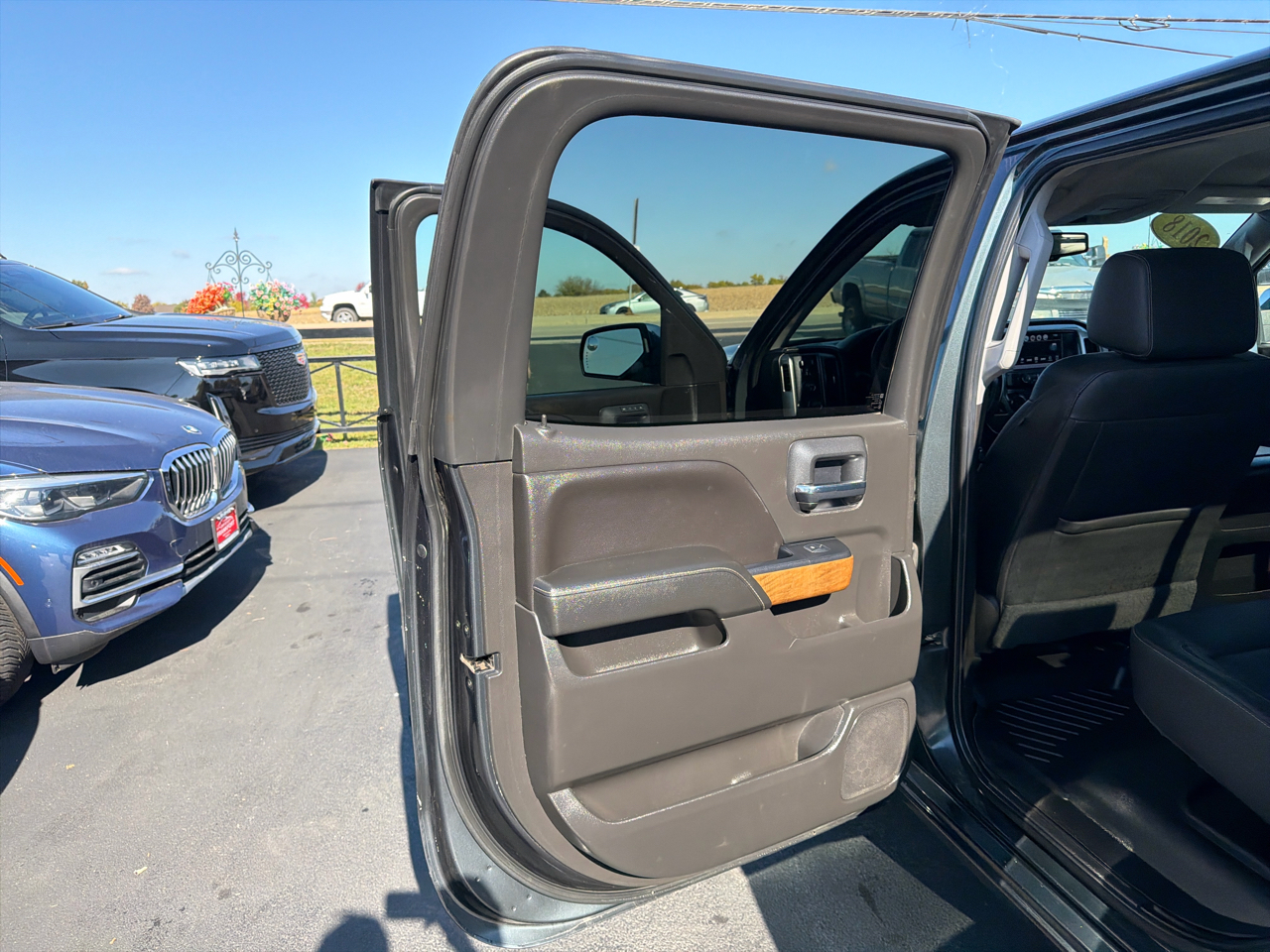 Chevrolet Silverado 1500 4WD Crew Cab 143.5" LTZ w/1LZ 2018 Chevrolet Silverado 1500 4WD Crew Cab 143.5" LTZ w/1LZ 2018