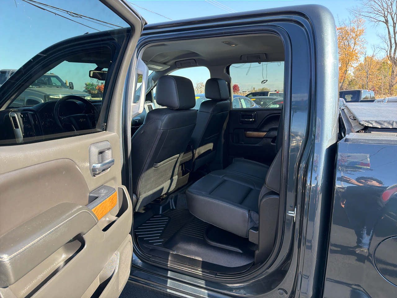 Chevrolet Silverado 1500 4WD Crew Cab 143.5" LTZ w/1LZ 2018 Chevrolet Silverado 1500 4WD Crew Cab 143.5" LTZ w/1LZ 2018