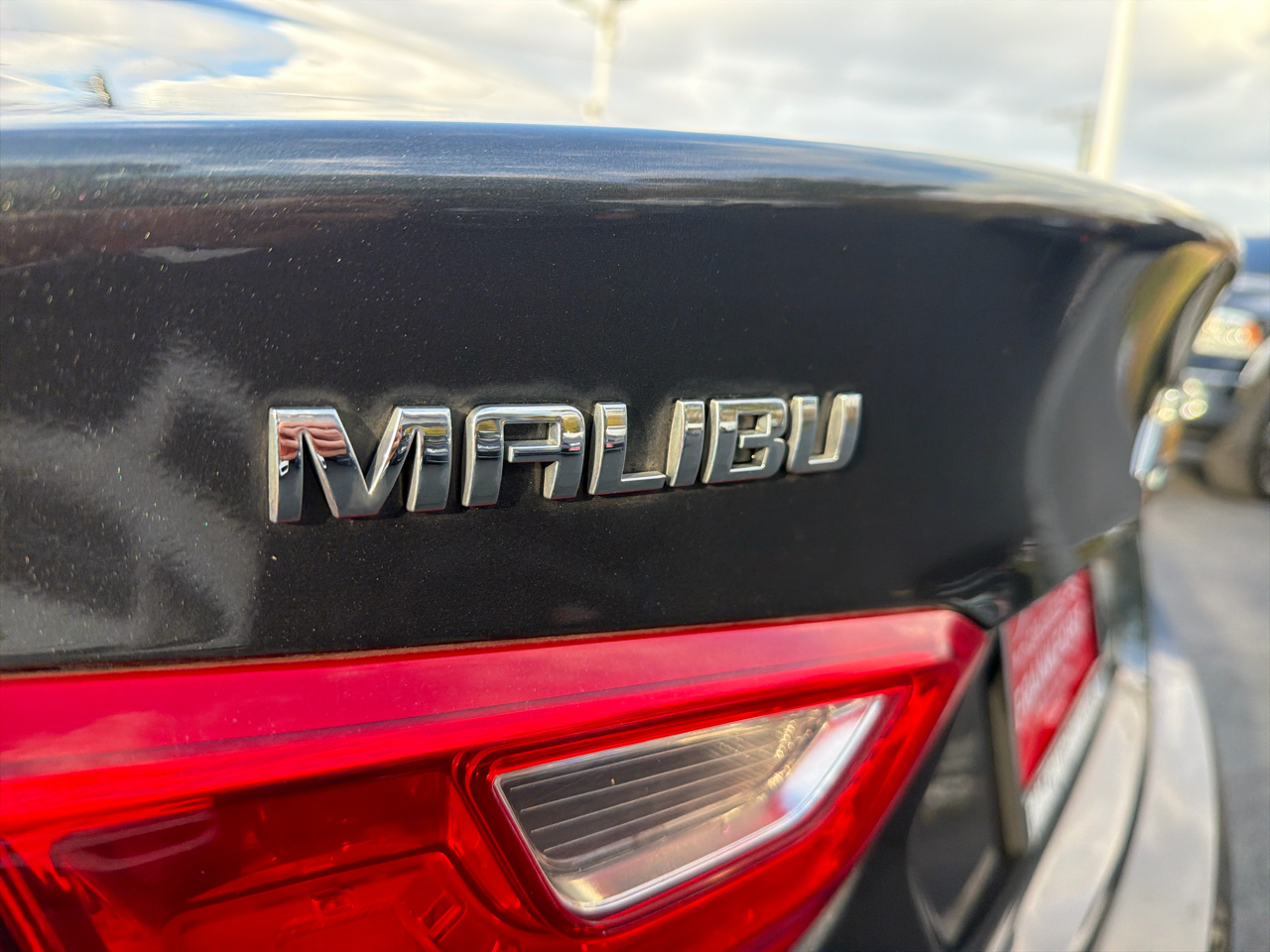 Chevrolet Malibu 4dr Sdn LT w/1LT 2018 Chevrolet Malibu 4dr Sdn LT w/1LT 2018