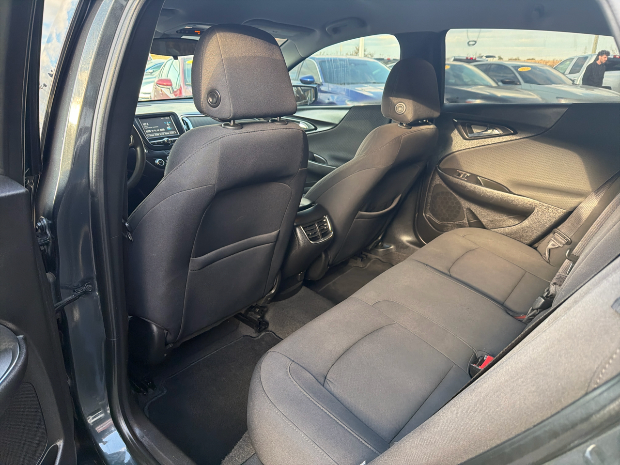 Chevrolet Malibu 4dr Sdn LT w/1LT 2018 Chevrolet Malibu 4dr Sdn LT w/1LT 2018