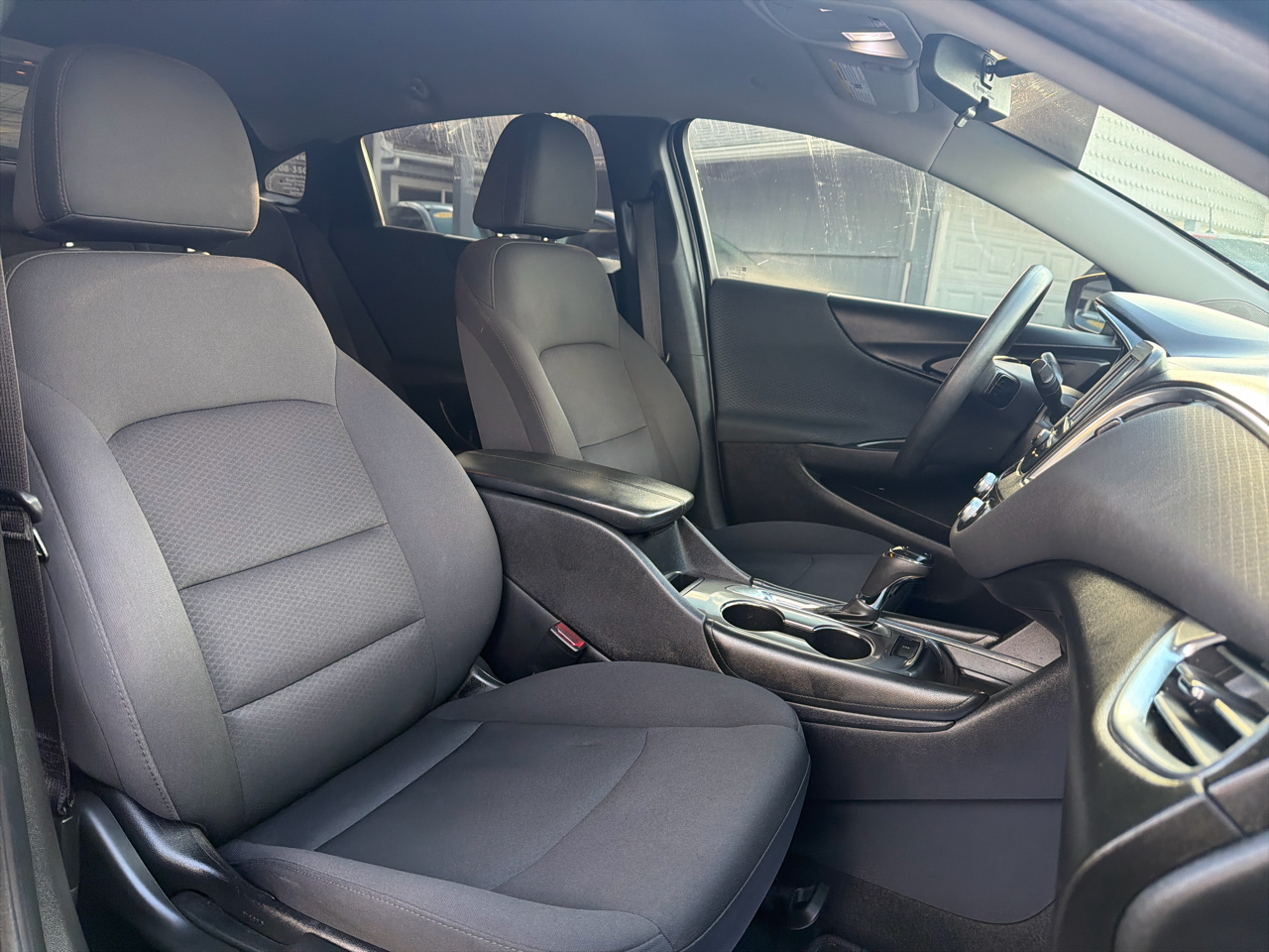 Chevrolet Malibu 4dr Sdn LT w/1LT 2018 Chevrolet Malibu 4dr Sdn LT w/1LT 2018