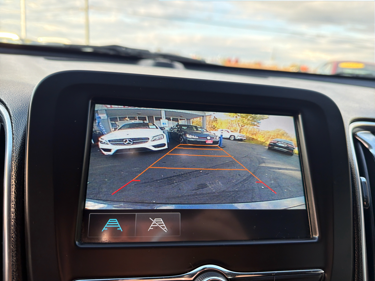 Chevrolet Malibu 4dr Sdn LT w/1LT 2018 Chevrolet Malibu 4dr Sdn LT w/1LT 2018