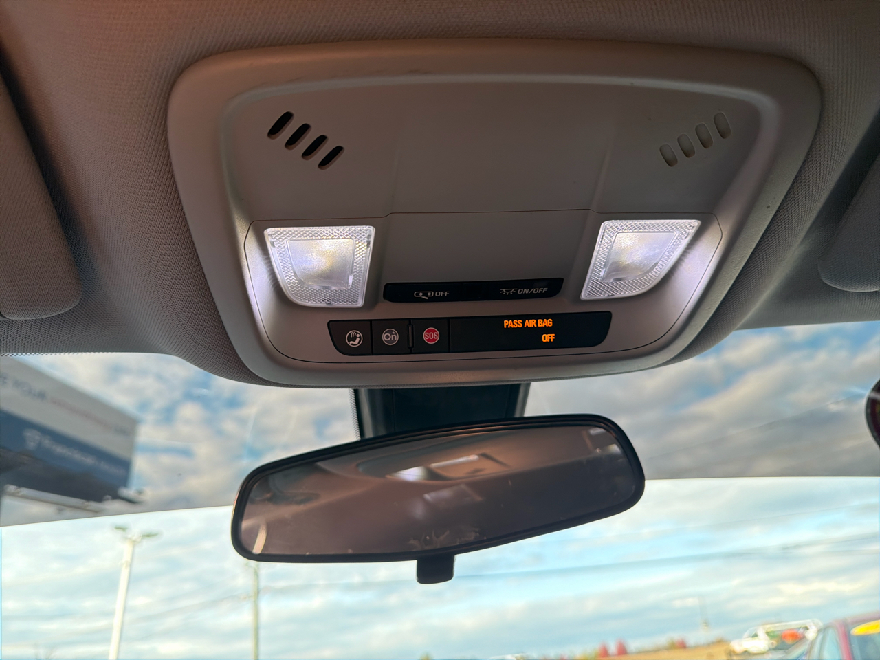 Chevrolet Malibu 4dr Sdn LT w/1LT 2018 Chevrolet Malibu 4dr Sdn LT w/1LT 2018