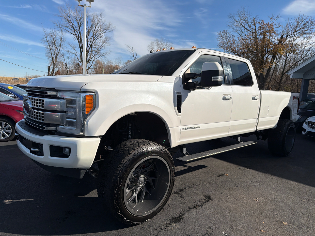 Ford Super Duty F-250 SRW Platinum 4WD Crew Cab 8' Box 2019