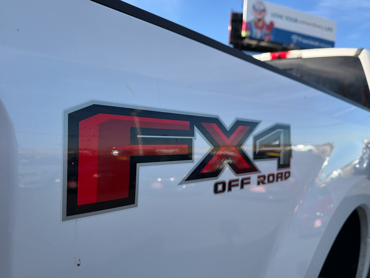 Ford Super Duty F-250 SRW Platinum 4WD Crew Cab 8' Box 2019