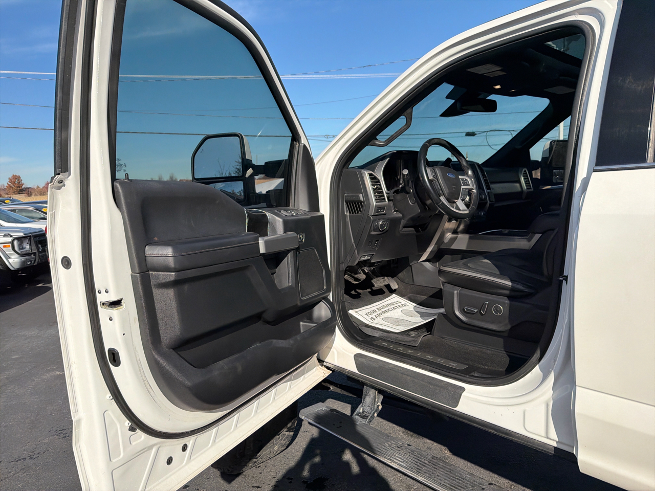 Ford Super Duty F-250 SRW Platinum 4WD Crew Cab 8' Box 2019