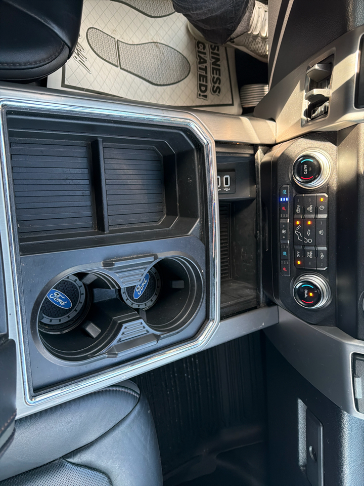 Ford Super Duty F-250 SRW Platinum 4WD Crew Cab 8' Box 2019