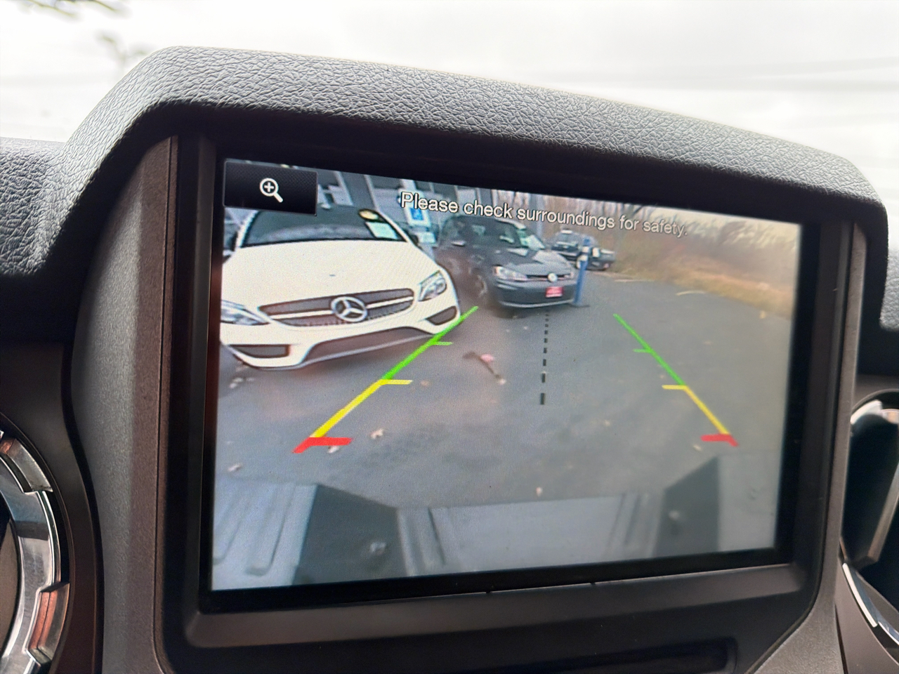 Ford Super Duty F-350 DRW 4WD Crew Cab 172" Platinum 2016