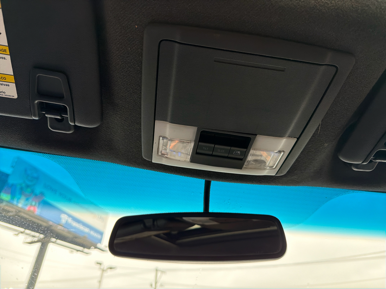 Ford Super Duty F-350 DRW 4WD Crew Cab 172" Platinum 2016