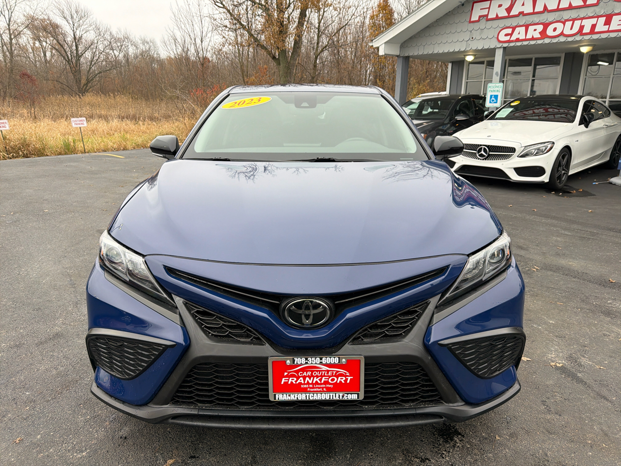 Toyota Camry SE Auto (Natl) 2023