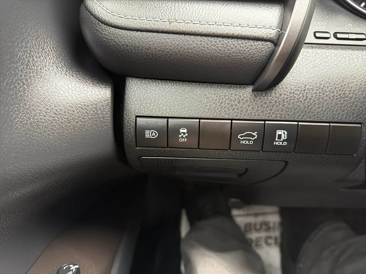 Toyota Camry SE Auto (Natl) 2023