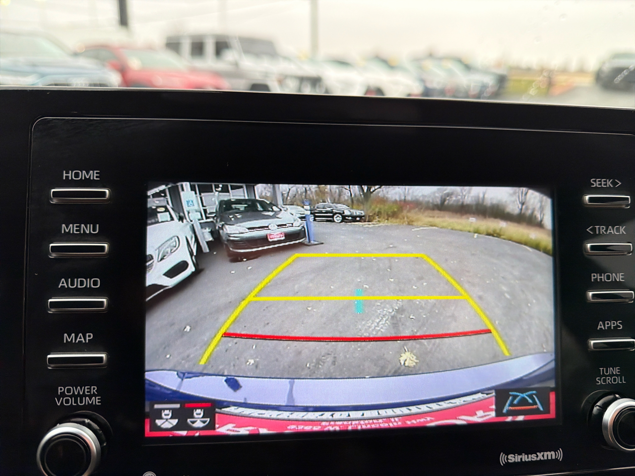 Toyota Camry SE Auto (Natl) 2023