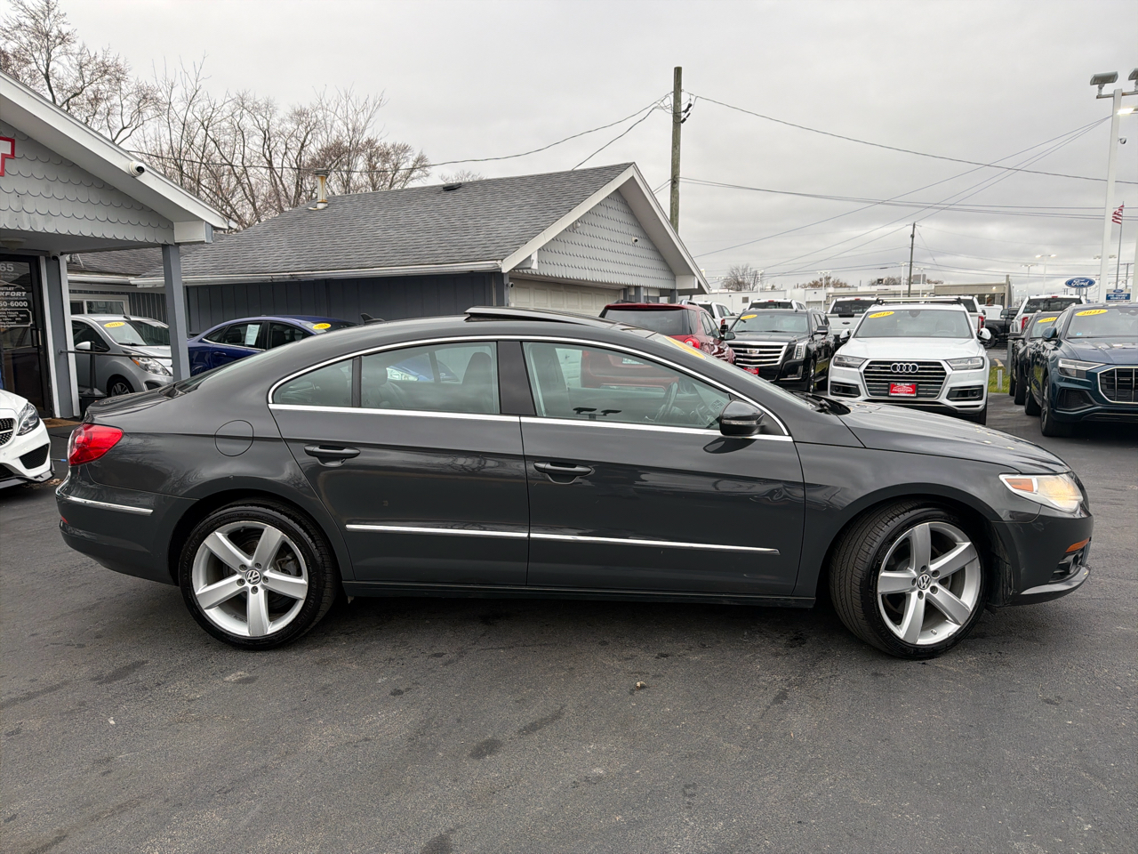 2012 Volkswagen CC Lux photo 2