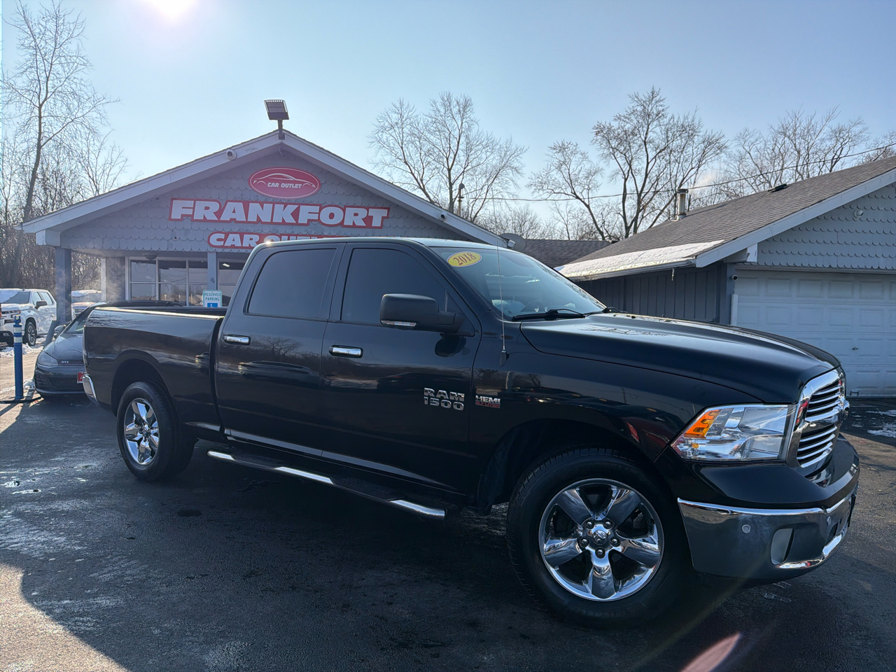 RAM 1500 Big Horn 4x4 Crew Cab 6'4" Box 2018