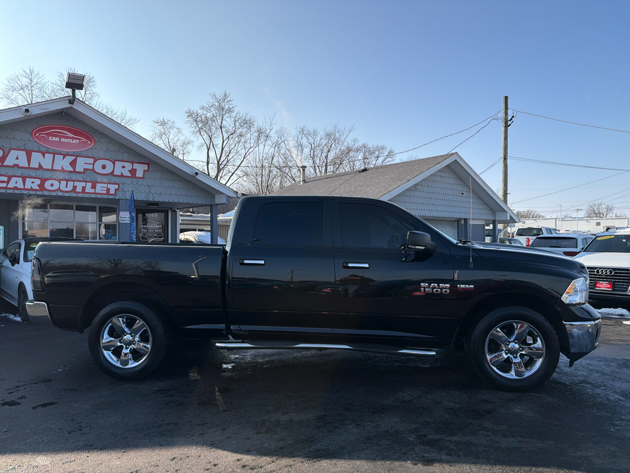 RAM 1500 Big Horn 4x4 Crew Cab 6'4" Box 2018