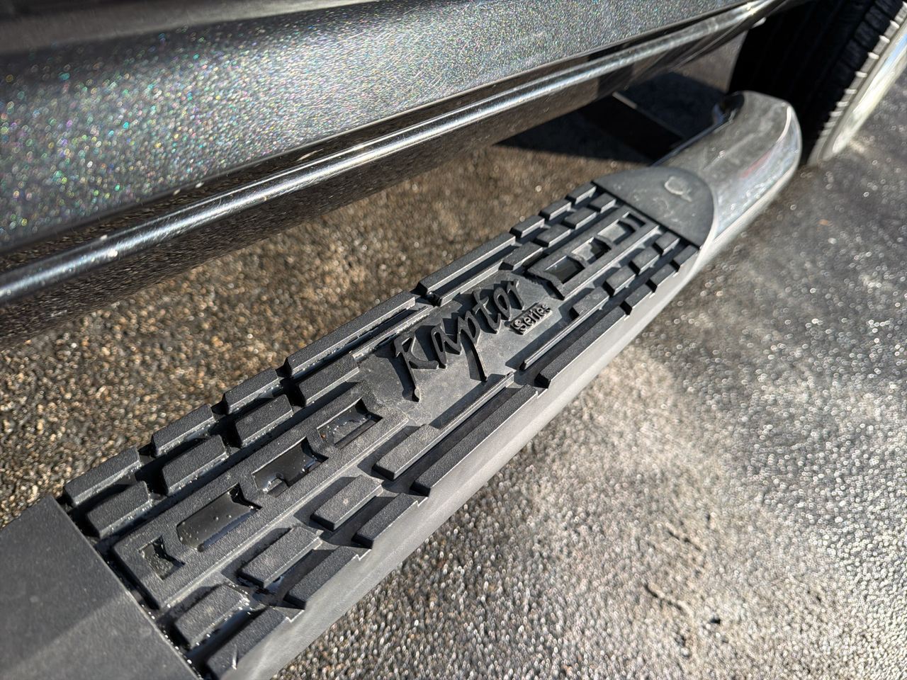 RAM 1500 Big Horn 4x4 Crew Cab 6'4" Box 2018