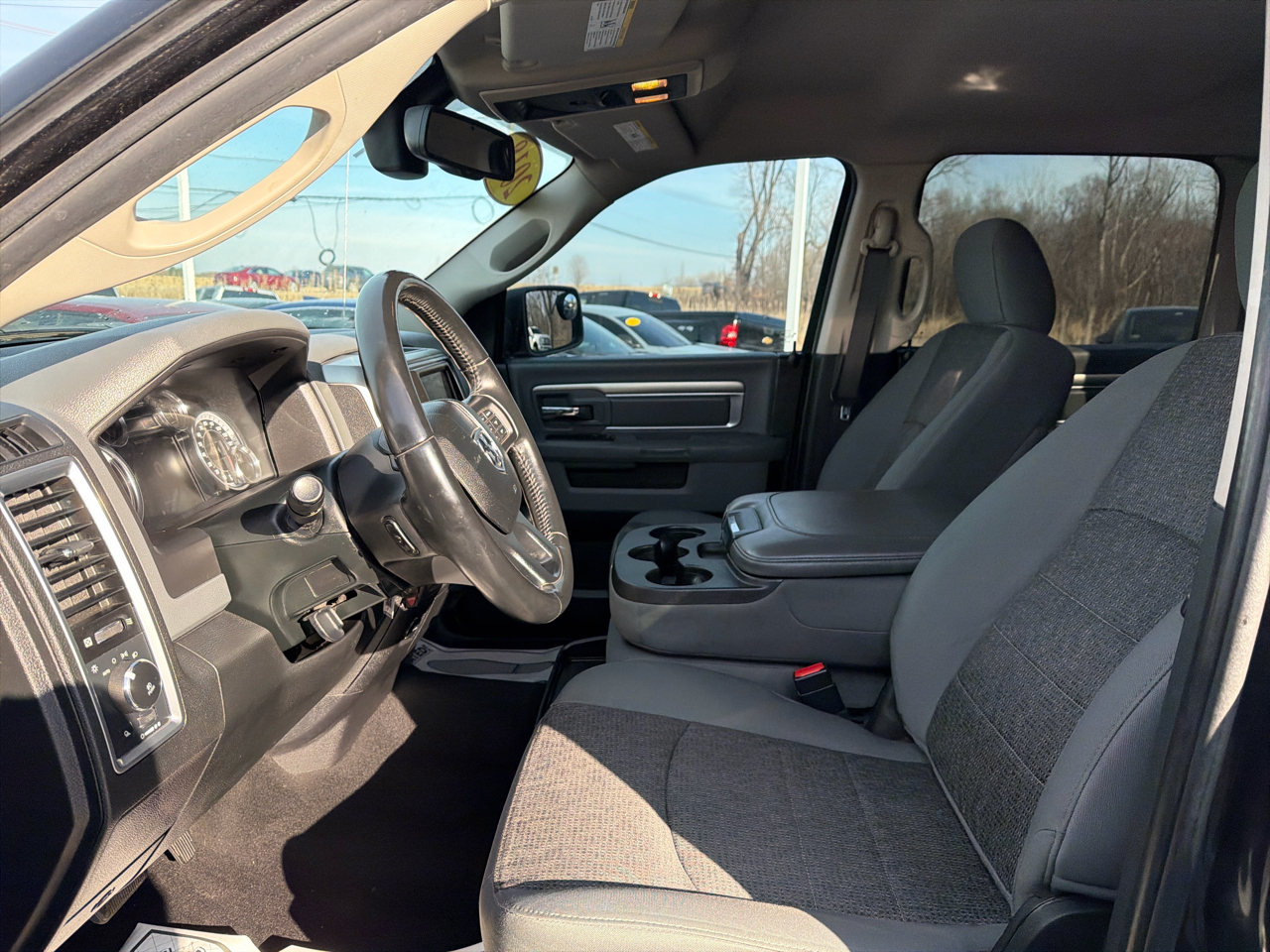 RAM 1500 Big Horn 4x4 Crew Cab 6'4" Box 2018