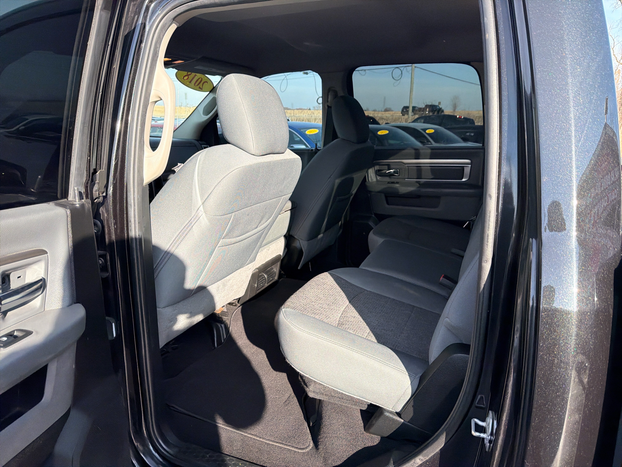 RAM 1500 Big Horn 4x4 Crew Cab 6'4" Box 2018