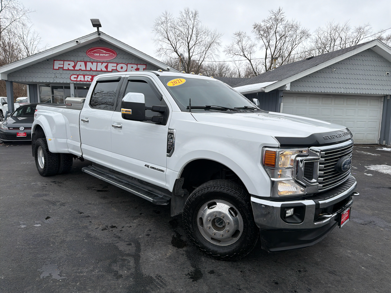 Ford Super Duty F-350 DRW XLT 4WD Crew Cab 8' Box 2021