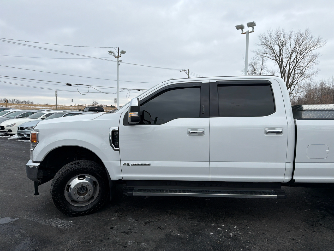 Ford Super Duty F-350 DRW XLT 4WD Crew Cab 8' Box 2021