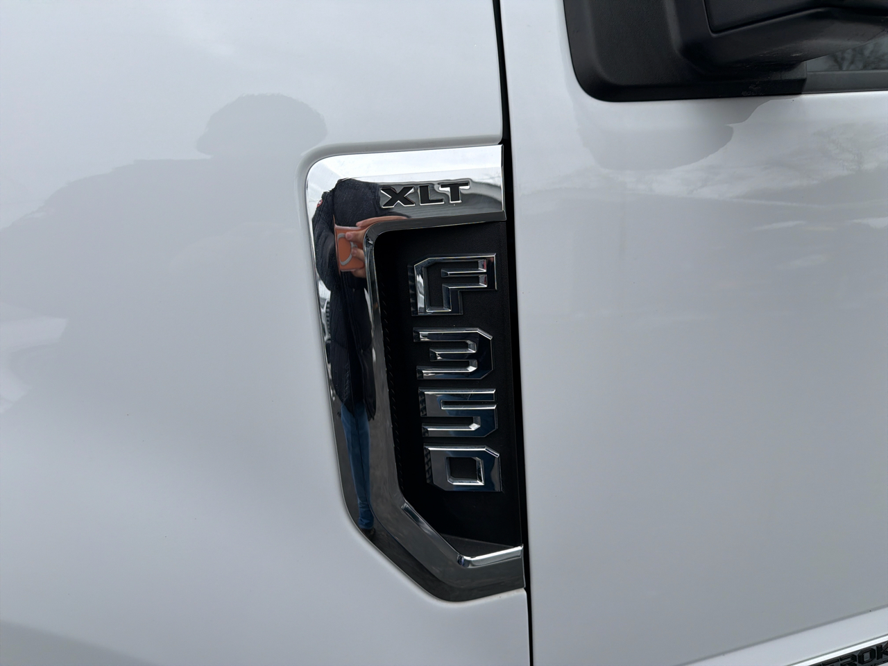 Ford Super Duty F-350 DRW XLT 4WD Crew Cab 8' Box 2021