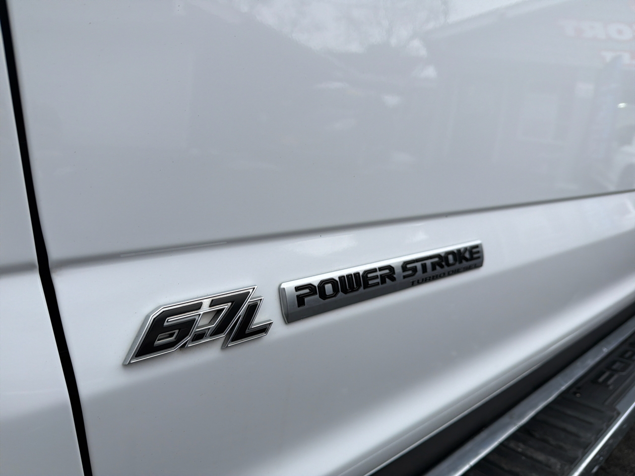 Ford Super Duty F-350 DRW XLT 4WD Crew Cab 8' Box 2021