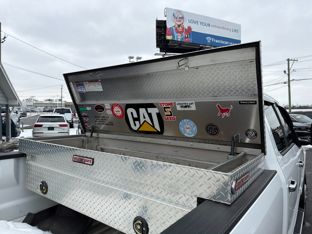 Ford Super Duty F-350 DRW XLT 4WD Crew Cab 8' Box 2021