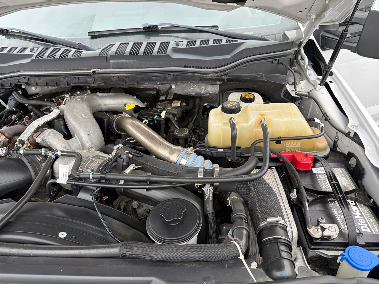 Ford Super Duty F-350 DRW XLT 4WD Crew Cab 8' Box 2021