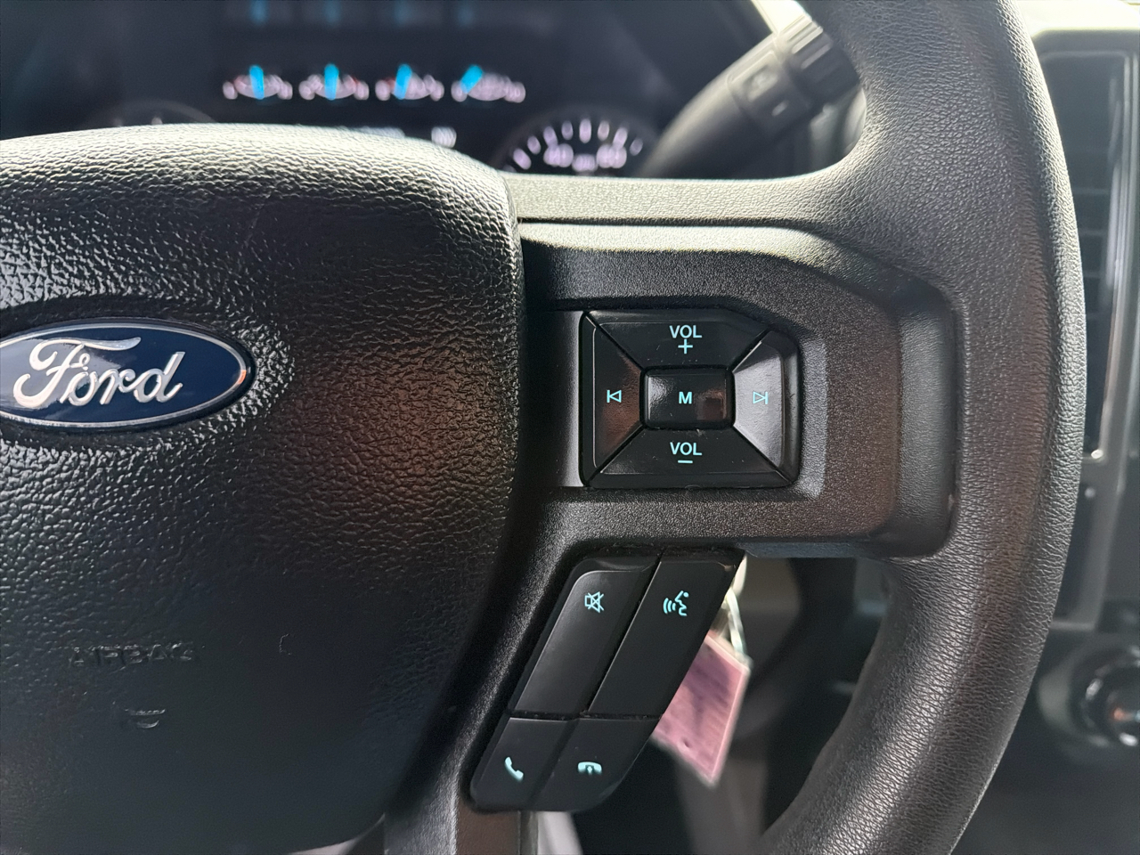 Ford Super Duty F-350 DRW XLT 4WD Crew Cab 8' Box 2021