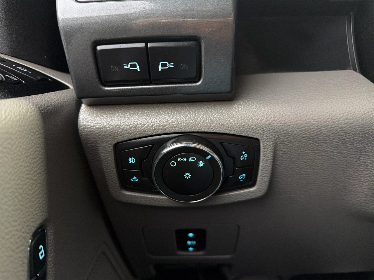 Ford Super Duty F-350 DRW XLT 4WD Crew Cab 8' Box 2021