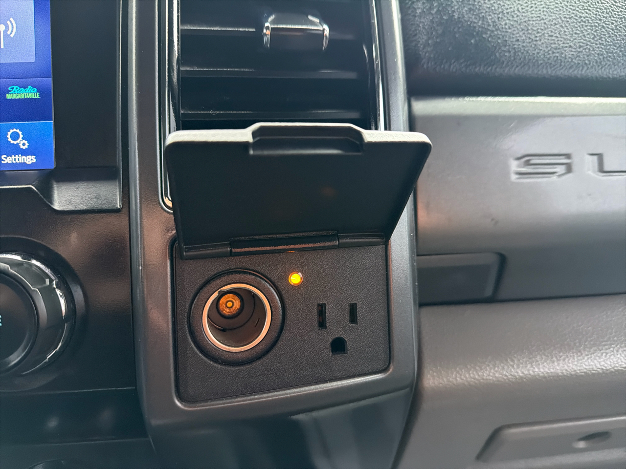 Ford Super Duty F-350 DRW XLT 4WD Crew Cab 8' Box 2021