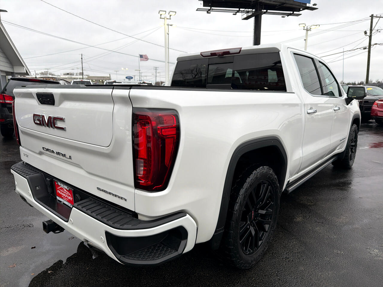 GMC Sierra 1500 4WD Crew Cab 147" Denali 2020