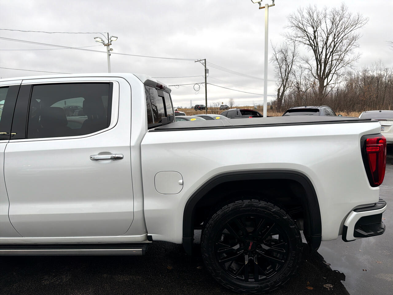 GMC Sierra 1500 4WD Crew Cab 147" Denali 2020