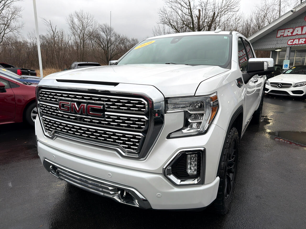 GMC Sierra 1500 4WD Crew Cab 147" Denali 2020
