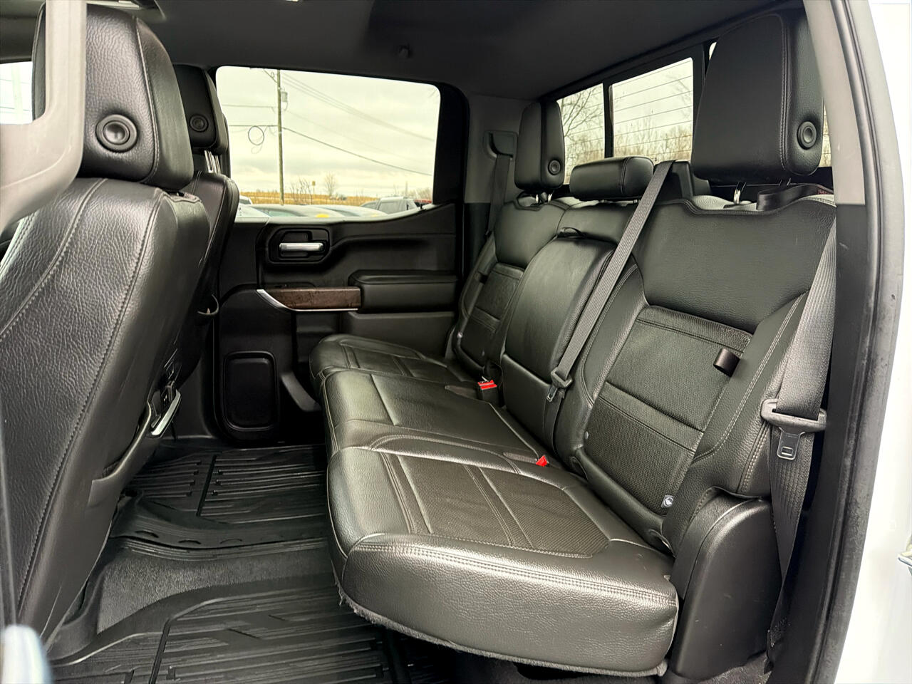 GMC Sierra 1500 4WD Crew Cab 147" Denali 2020