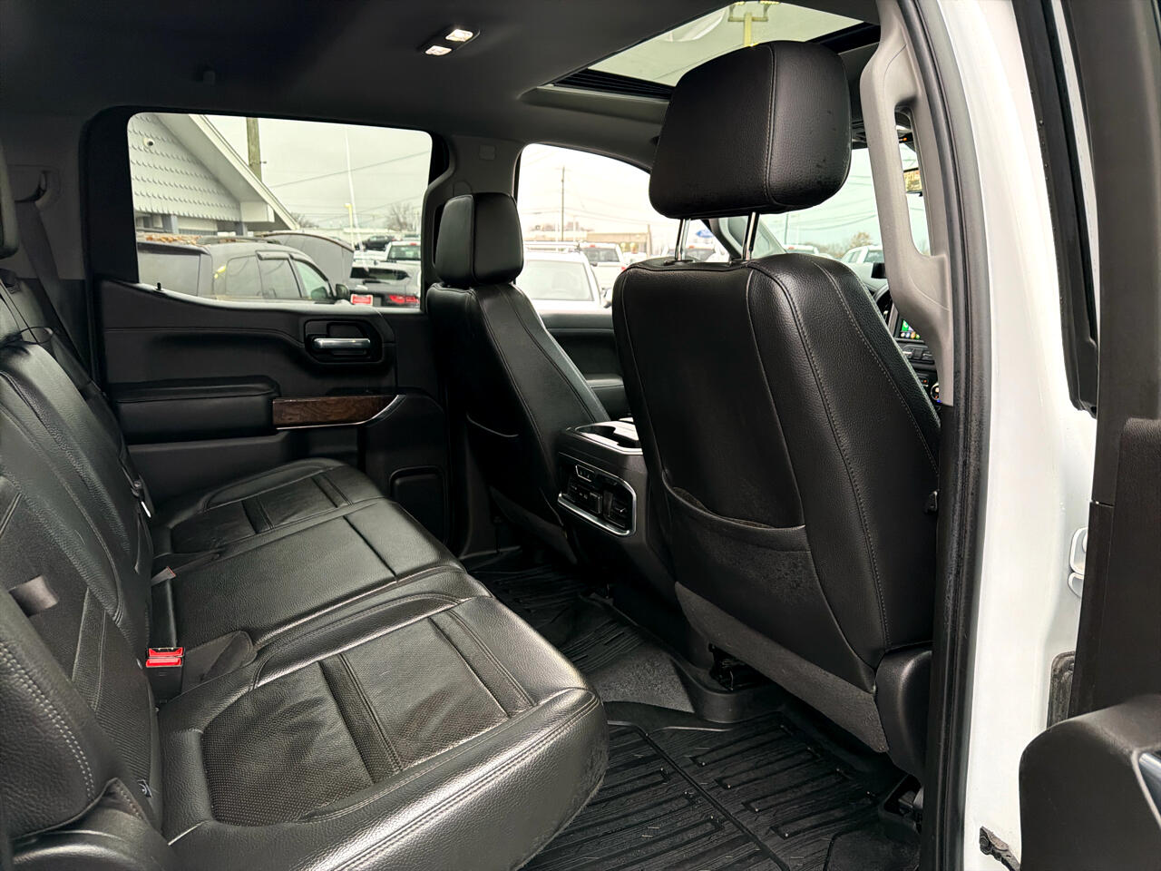 GMC Sierra 1500 4WD Crew Cab 147" Denali 2020