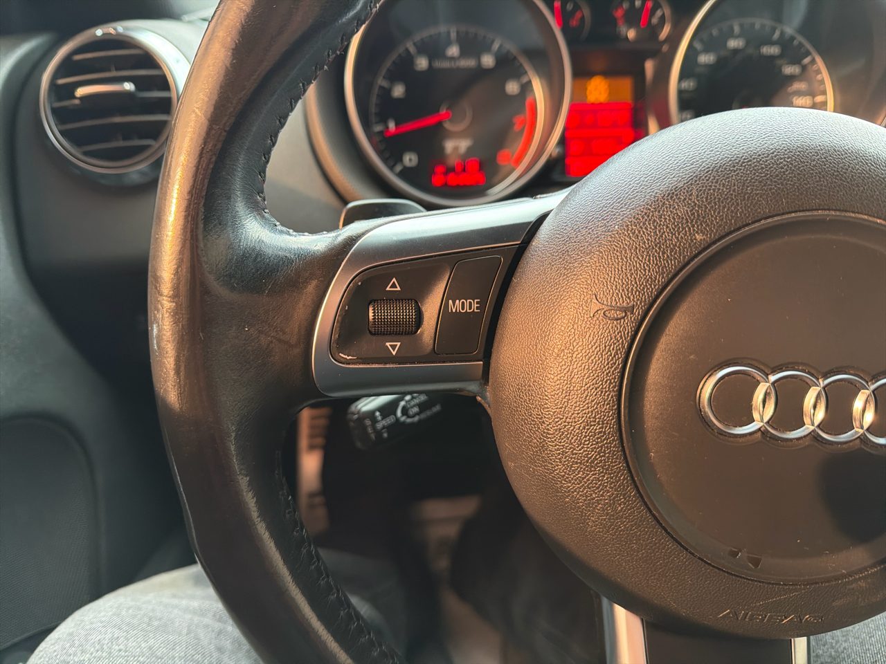 Audi TT 2dr Cpe Auto 2.0T FrontTrak 2008