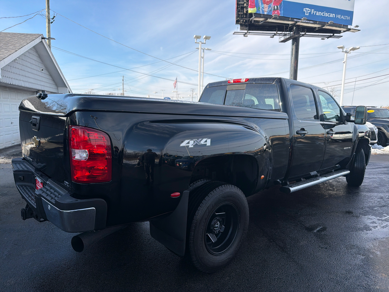 Chevrolet Silverado 3500HD 4WD Crew Cab 167.7" DRW LTZ 2011