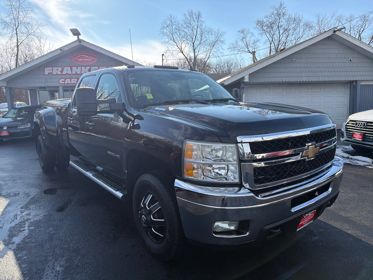 Chevrolet Silverado 3500HD 4WD Crew Cab 167.7" DRW LTZ 2011