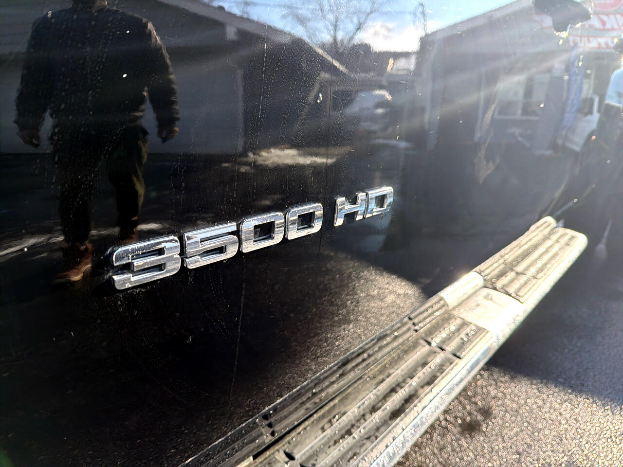 Chevrolet Silverado 3500HD 4WD Crew Cab 167.7" DRW LTZ 2011