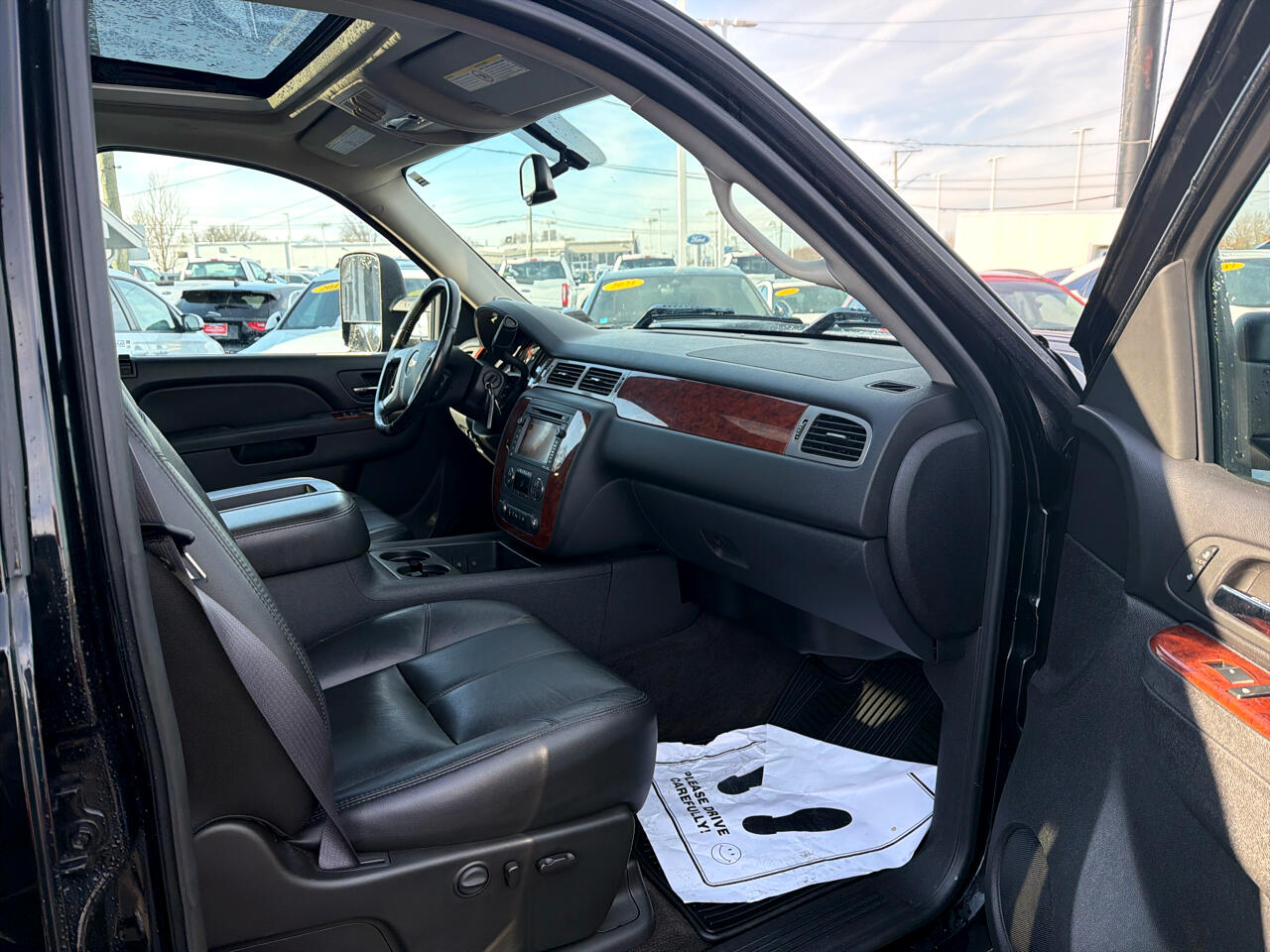 Chevrolet Silverado 3500HD 4WD Crew Cab 167.7" DRW LTZ 2011