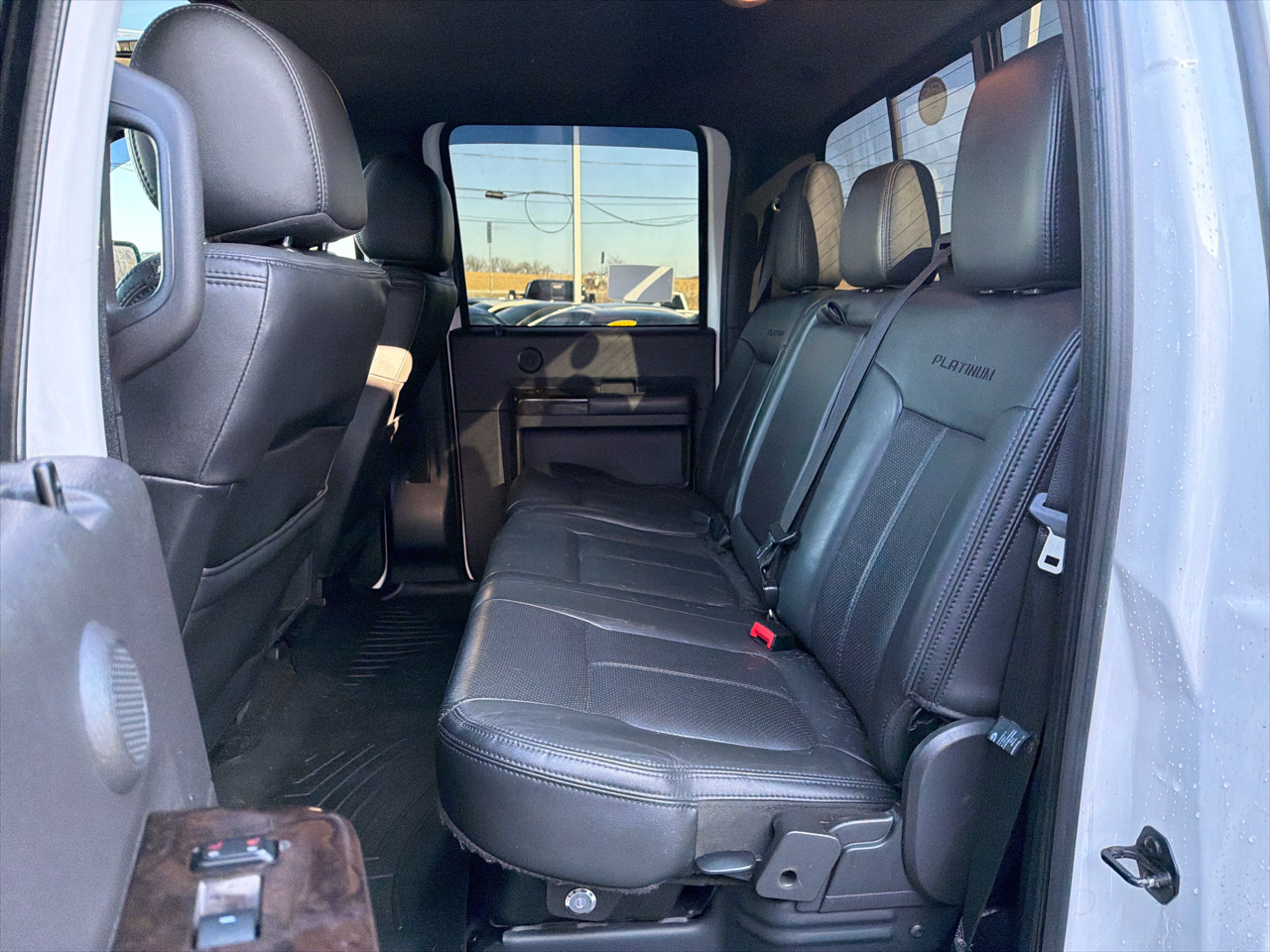 Ford Super Duty F-350 SRW 4WD Crew Cab 156" Platinum 2015