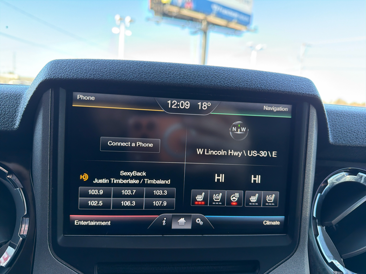 Ford Super Duty F-350 SRW 4WD Crew Cab 156" Platinum 2015