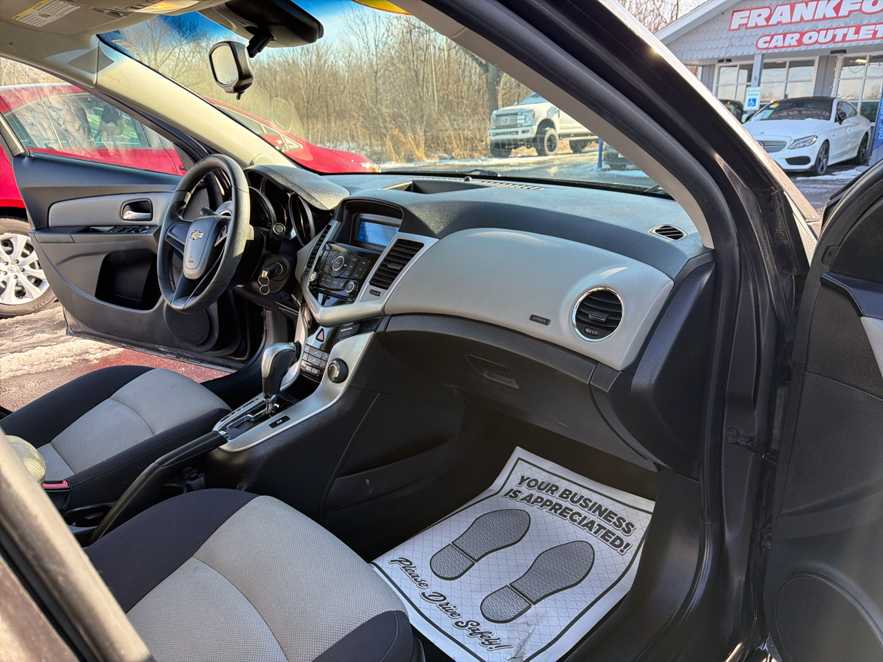 Chevrolet Cruze 4dr Sdn Auto LS 2014